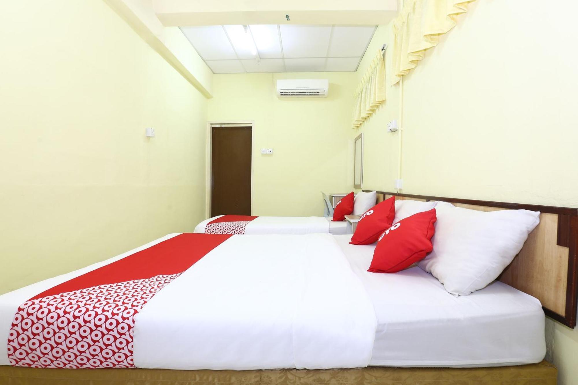 Super Oyo 89651 Harmoni Hotel Кота-Бару Экстерьер фото